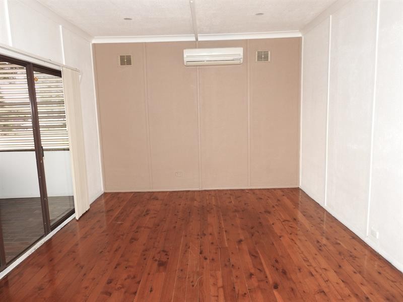 45 Hassall St, Smithfield NSW 2164