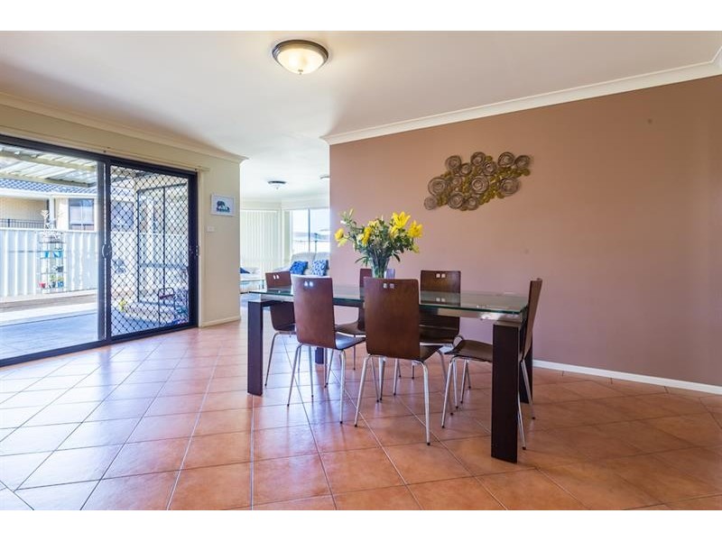 35 Chapman St, West Hoxton NSW 2171