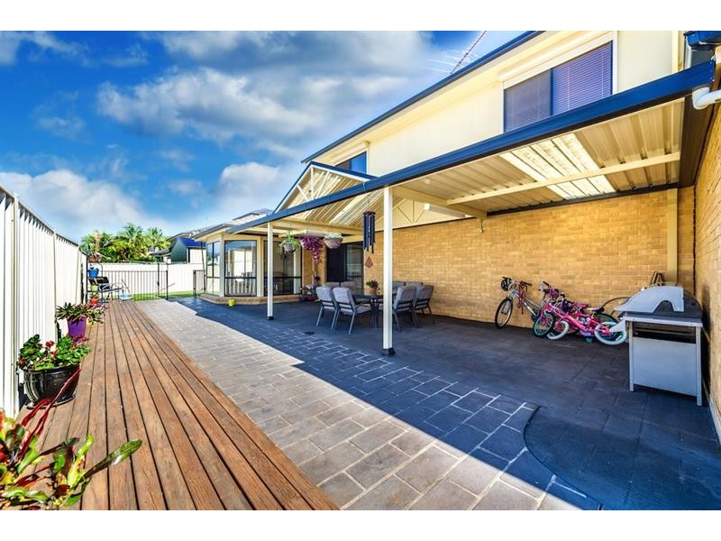 35 Chapman St, West Hoxton NSW 2171