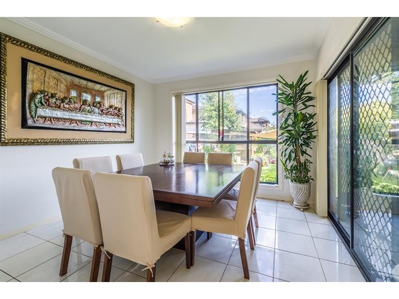 3A Adam St, Fairfield NSW 2165