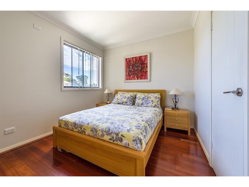 3A Adam St, Fairfield NSW 2165