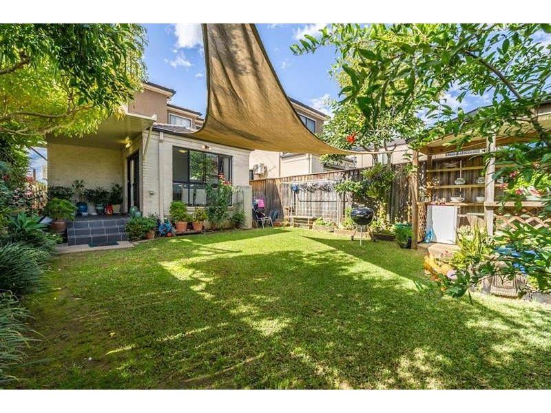 3A Adam St, Fairfield NSW 2165