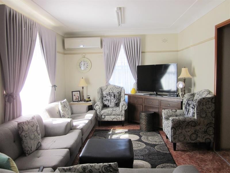 174 Belar Ave, Villawood NSW 2163