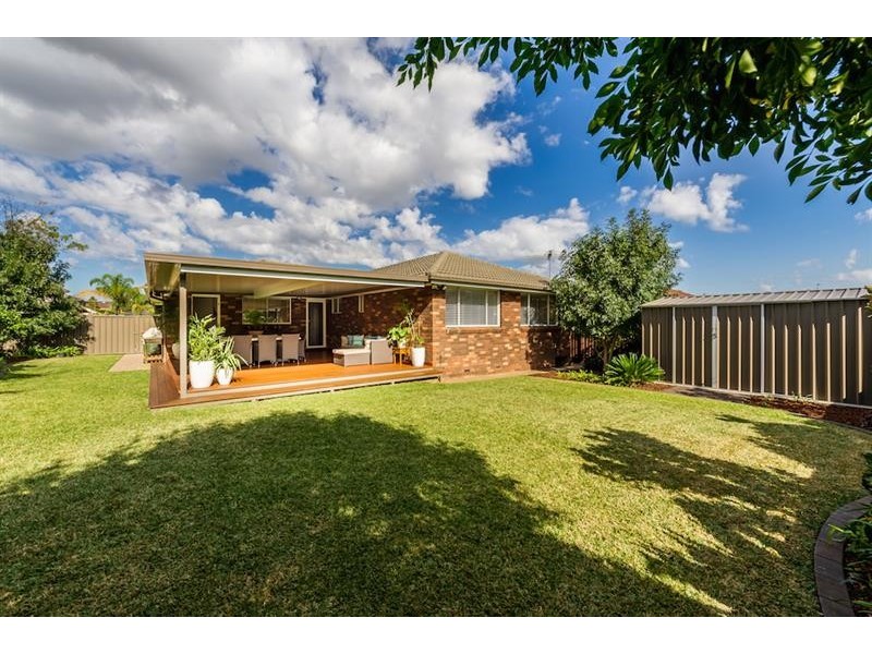 6 Homer Pl, Wetherill Park NSW 2164