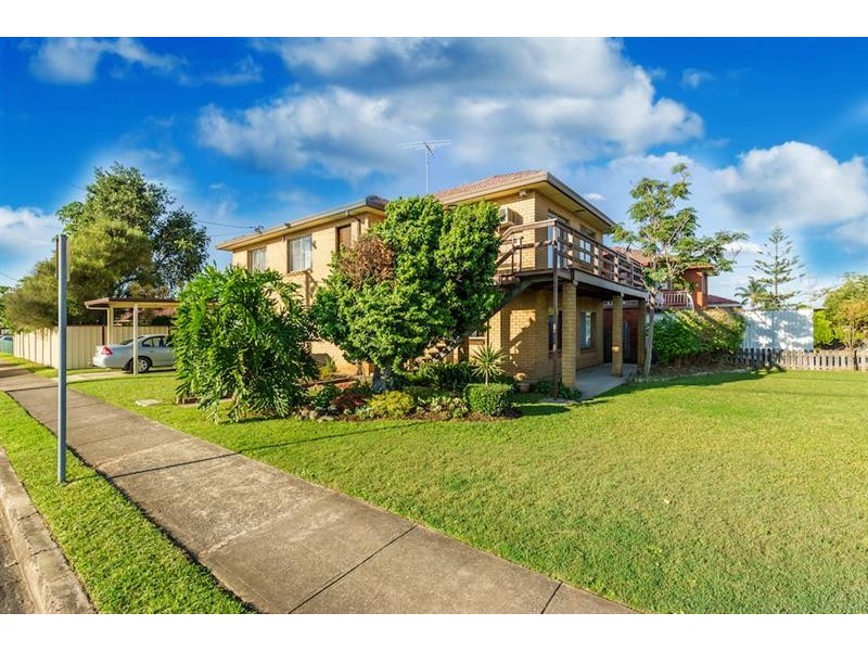 581 The Horsley Dr, Smithfield NSW 2164