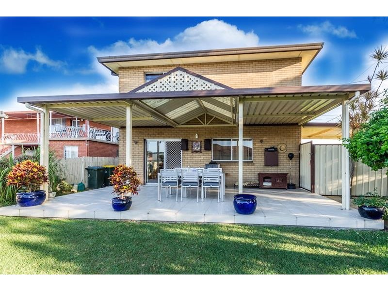 581 The Horsley Dr, Smithfield NSW 2164