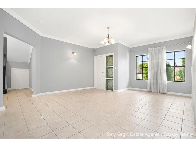 38 Monitor Rd, Merrylands NSW 2160