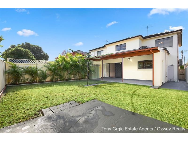 38 Monitor Rd, Merrylands NSW 2160
