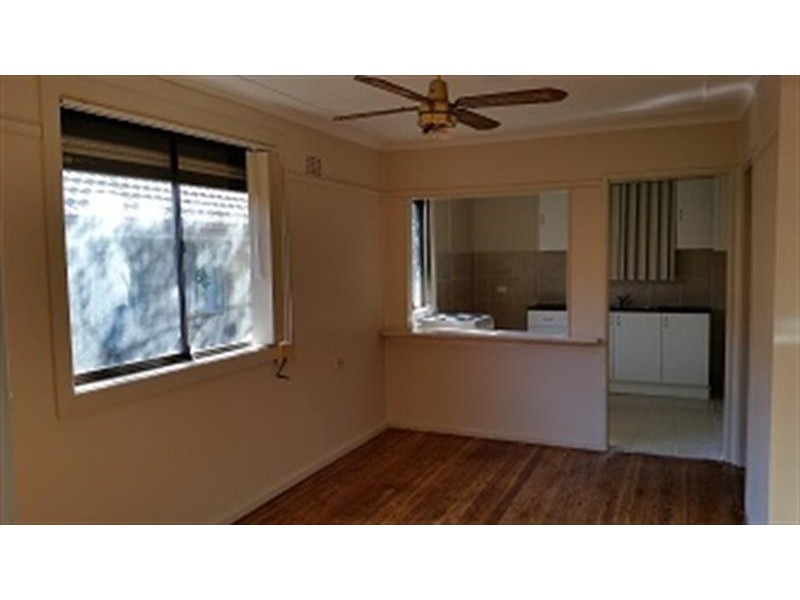 29 Butler Cres, South Penrith NSW 2750