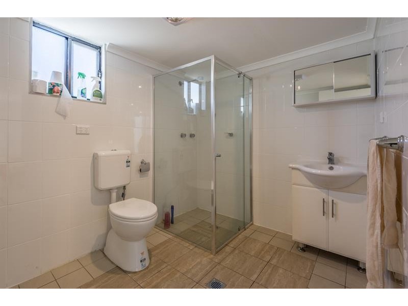 15 Hornet St, Greenfield Park NSW 2176