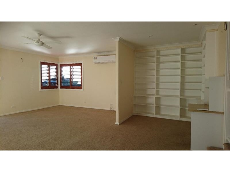 11 Hollier St, Cambridge Park NSW 2747