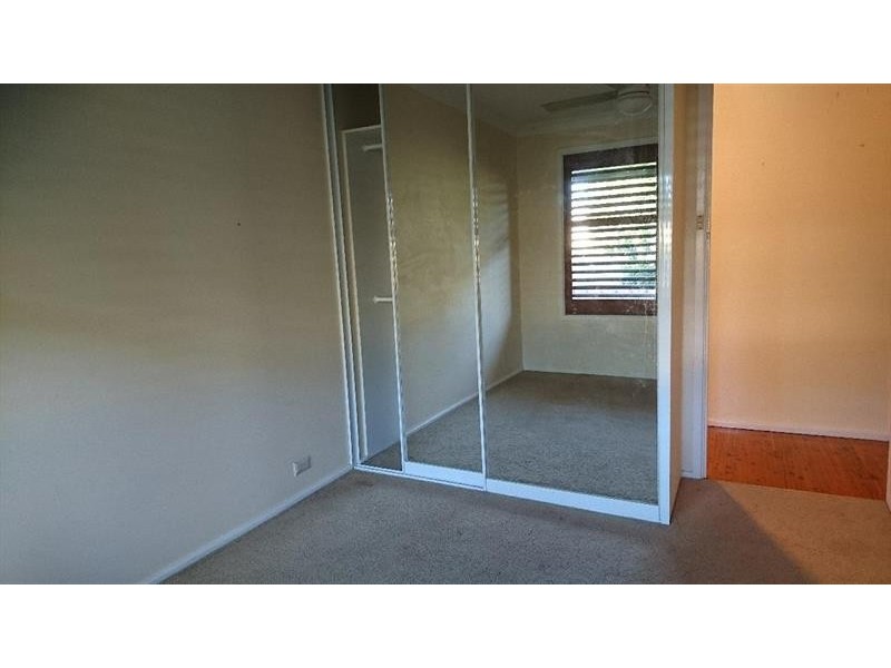 11 Hollier St, Cambridge Park NSW 2747