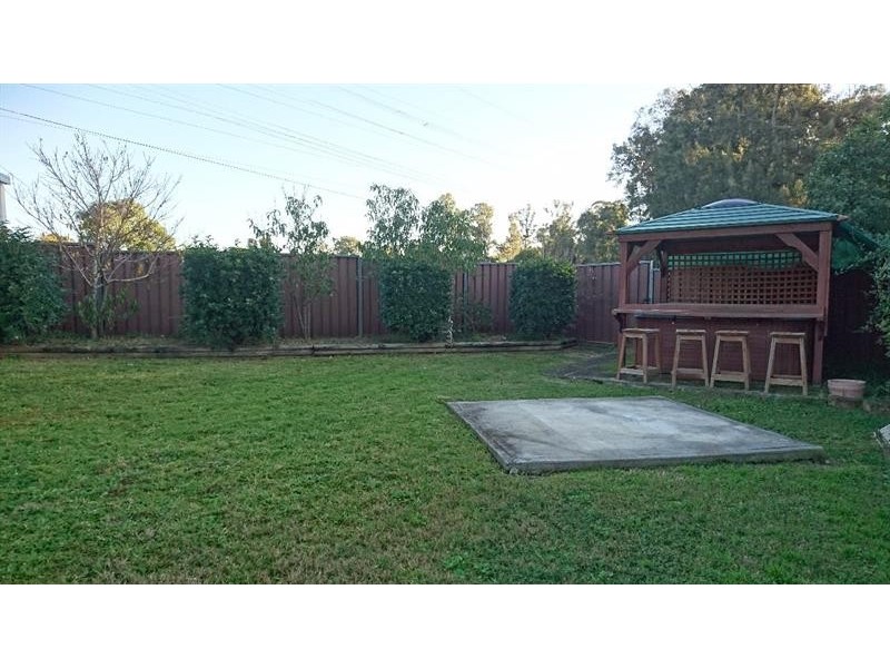 11 Hollier St, Cambridge Park NSW 2747