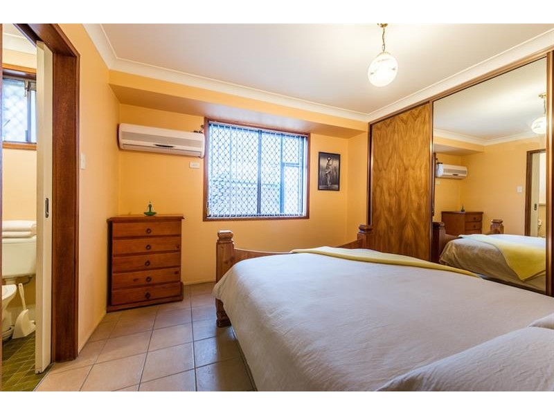 4 Hook Pl, Wakeley NSW 2176