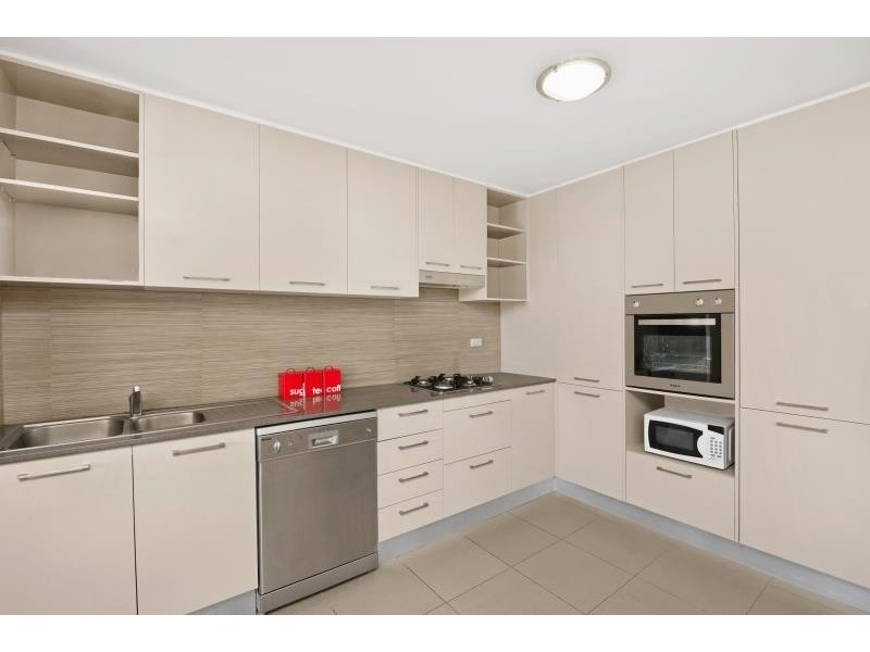 13/17 Warby St, Campbelltown NSW 2560