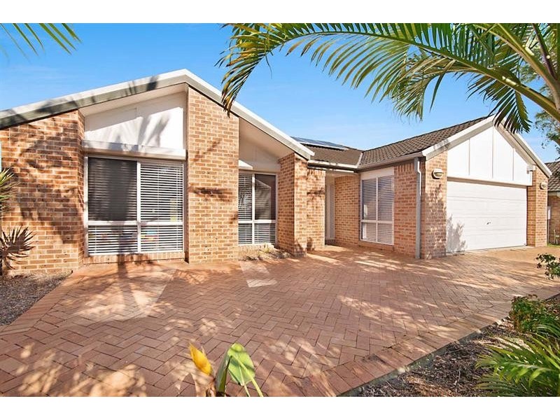 24 Plane Tree Cct, Woongarrah NSW 2259
