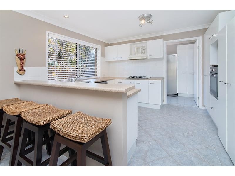 24 Plane Tree Cct, Woongarrah NSW 2259