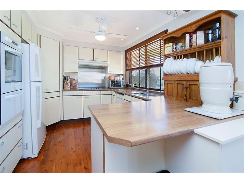 22 Aldenham Rd, Warnervale NSW 2259