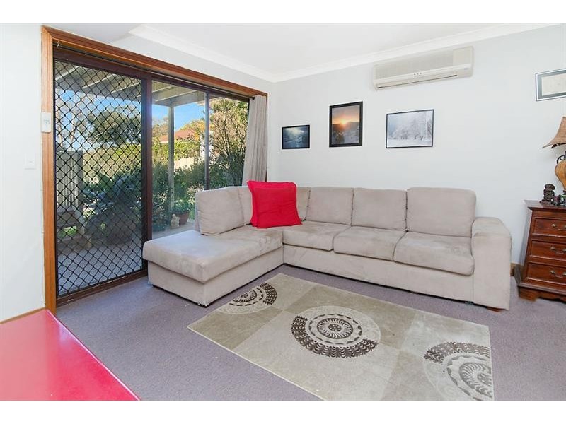 22 Aldenham Rd, Warnervale NSW 2259