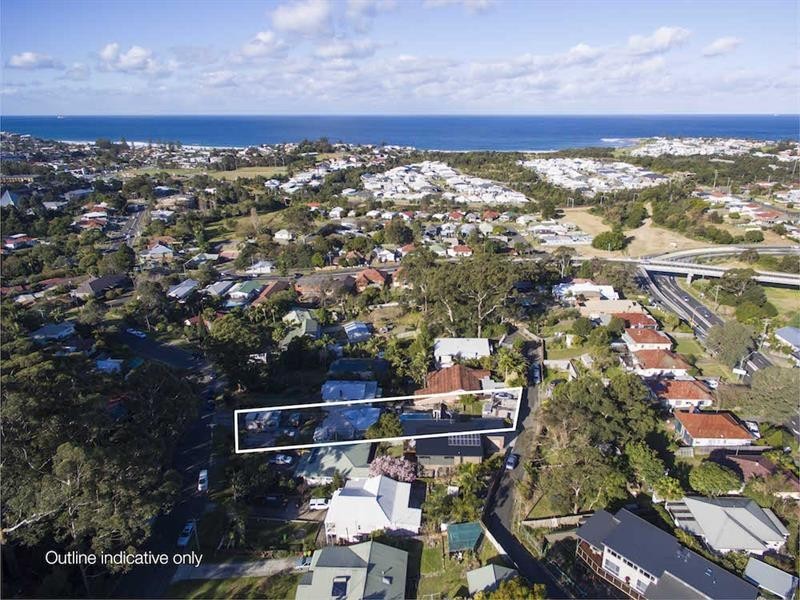 13 Pass Ave, Thirroul NSW 2515