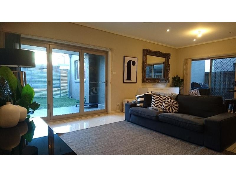 6 Waterside Bvd, Cranebrook NSW 2749