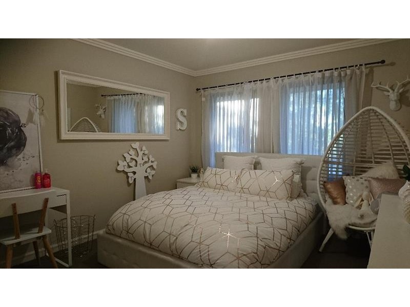 6 Waterside Bvd, Cranebrook NSW 2749