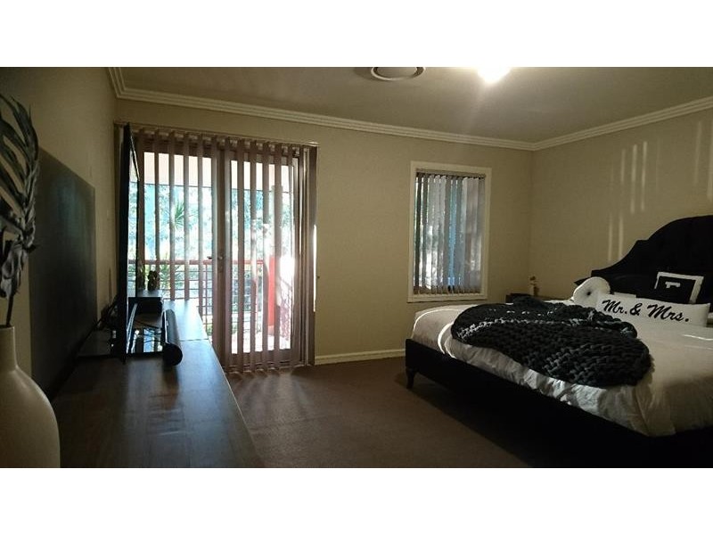 6 Waterside Bvd, Cranebrook NSW 2749