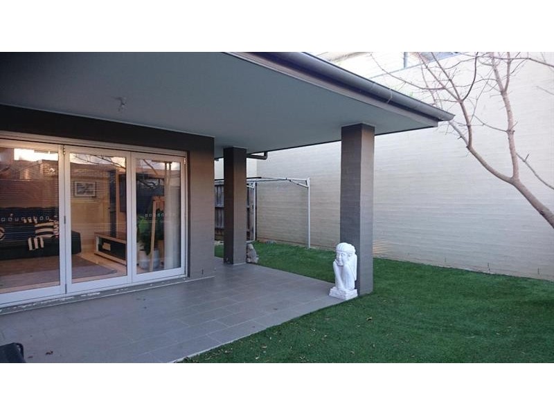 6 Waterside Bvd, Cranebrook NSW 2749