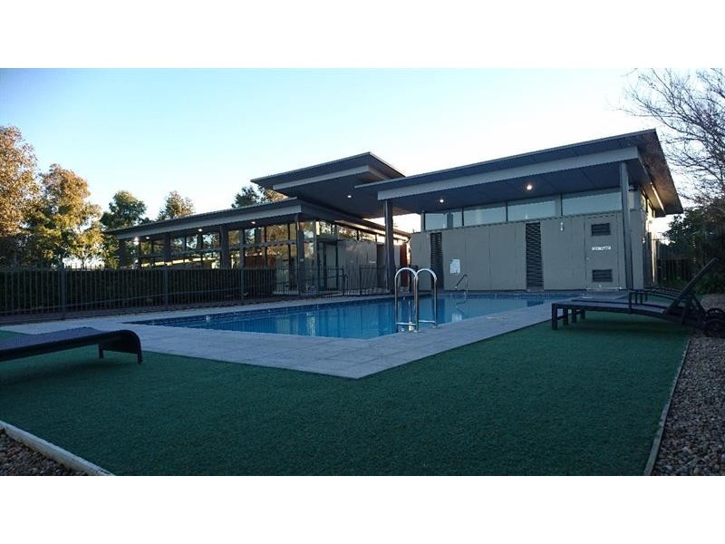 6 Waterside Bvd, Cranebrook NSW 2749