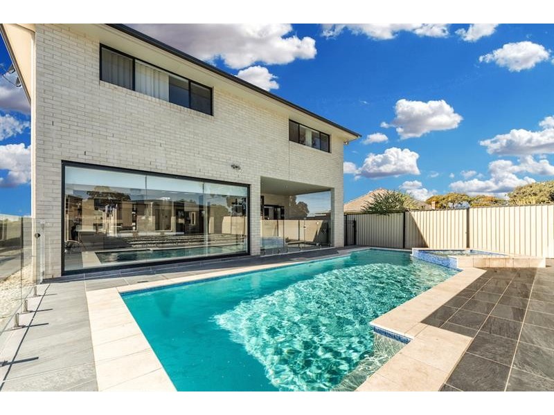 126 Dublin St, Smithfield NSW 2164