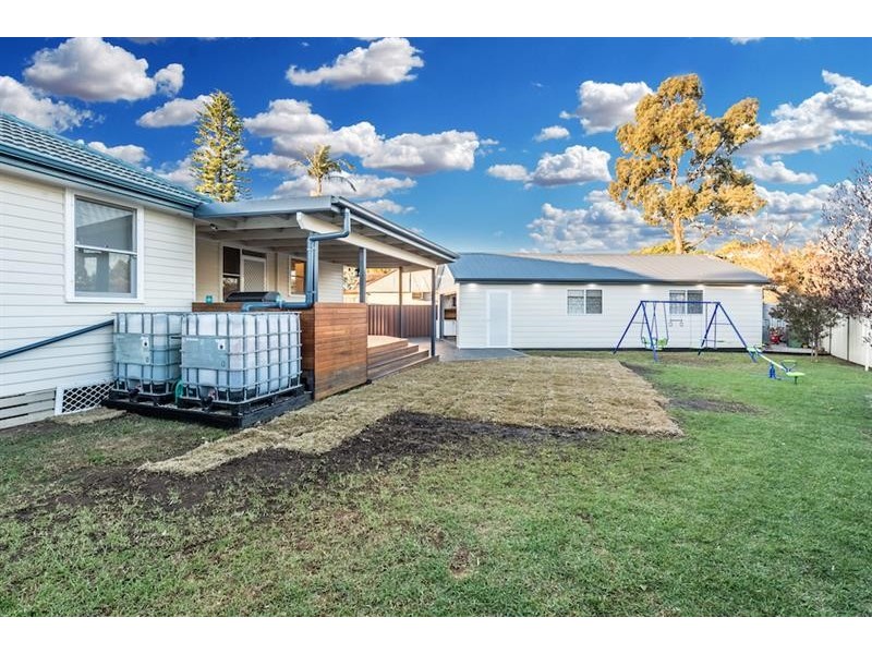 6 Kilkenny Ave, Smithfield NSW 2164