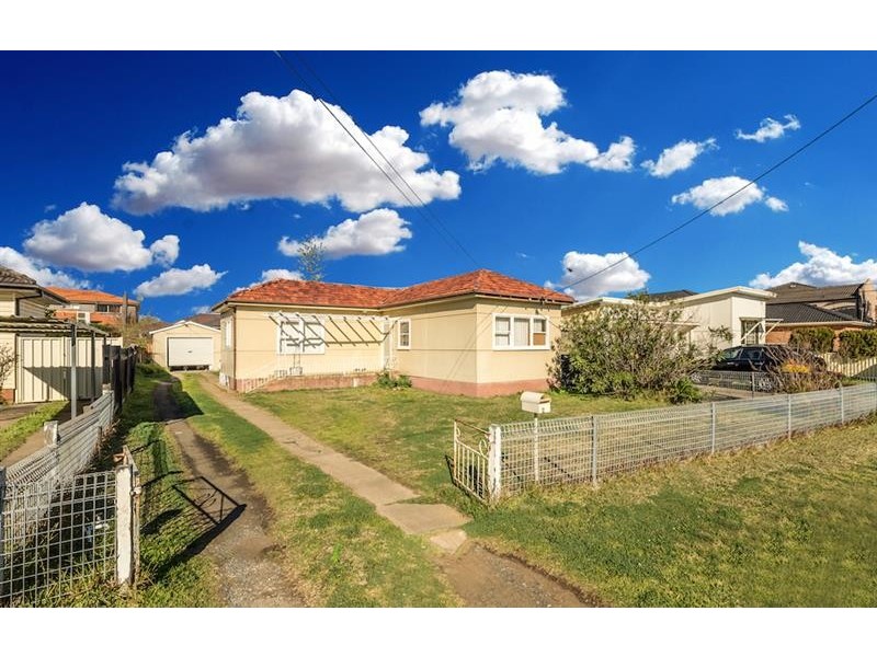 29 Kihilla St, Fairfield Heights NSW 2165