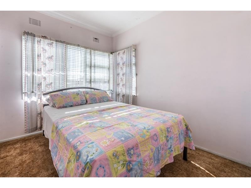 824 The Horsley Dr, Smithfield NSW 2164