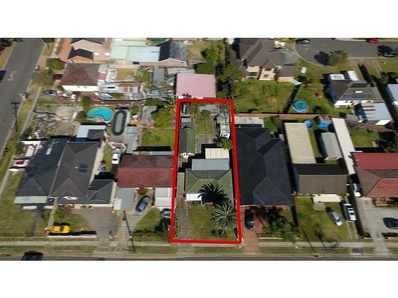 824 The Horsley Dr, Smithfield NSW 2164