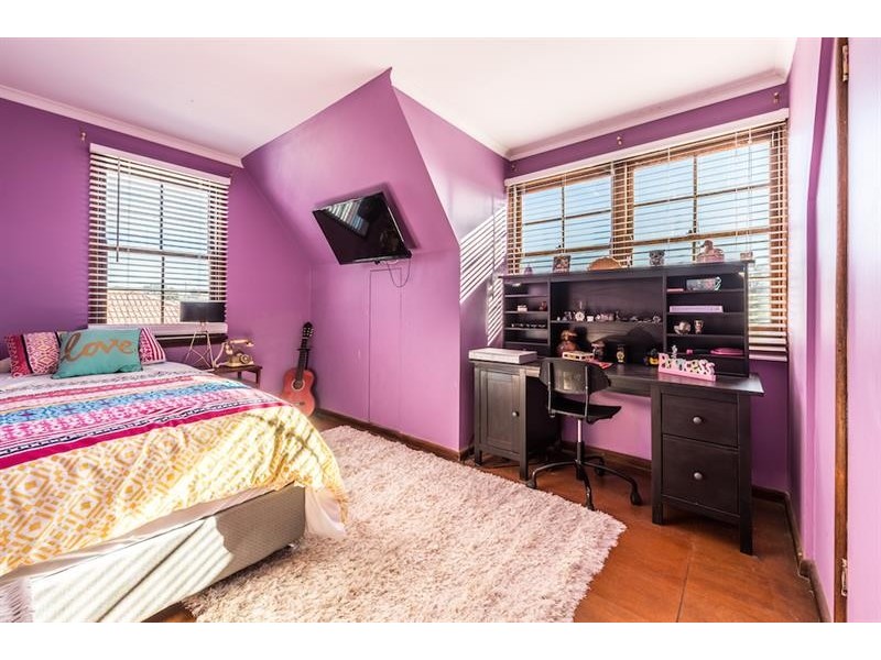 34 Chadwick Cres, Fairfield West NSW 2165