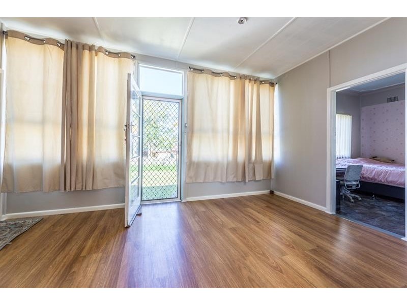 51 Linda St, Fairfield Heights NSW 2165