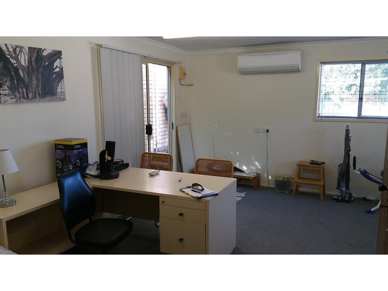 135 Brittania Dr, Watanobbi NSW 2259