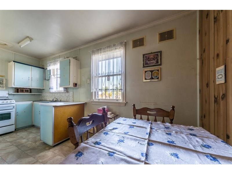 79 Heckenberg Ave, Sadleir NSW 2168