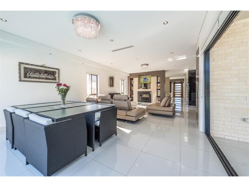 126 Dublin St, Smithfield NSW 2164