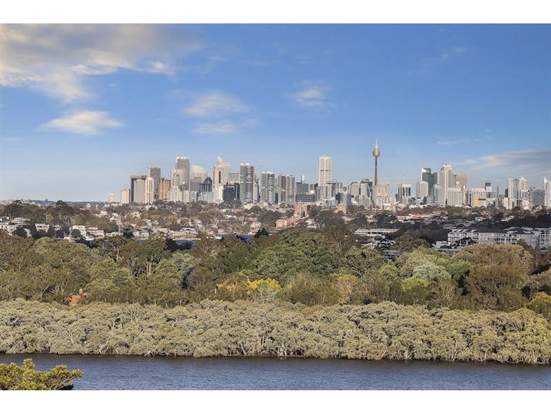 802/2 Walker St, Rhodes NSW 2138