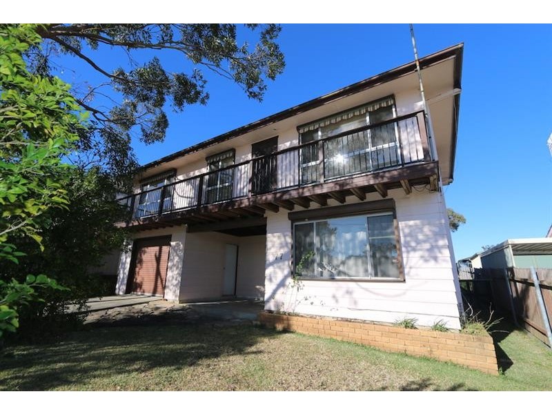 77 Wandewoi Ave, San Remo NSW 2262