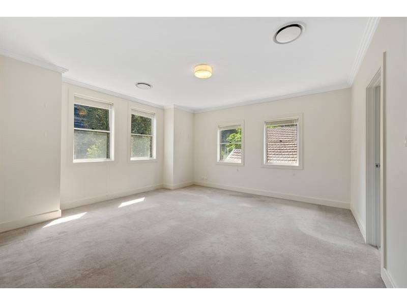 4 Marshall Ave, St Leonards NSW 2065