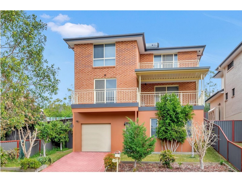 13a Vaucluse Place, Glen Alpine NSW 2560