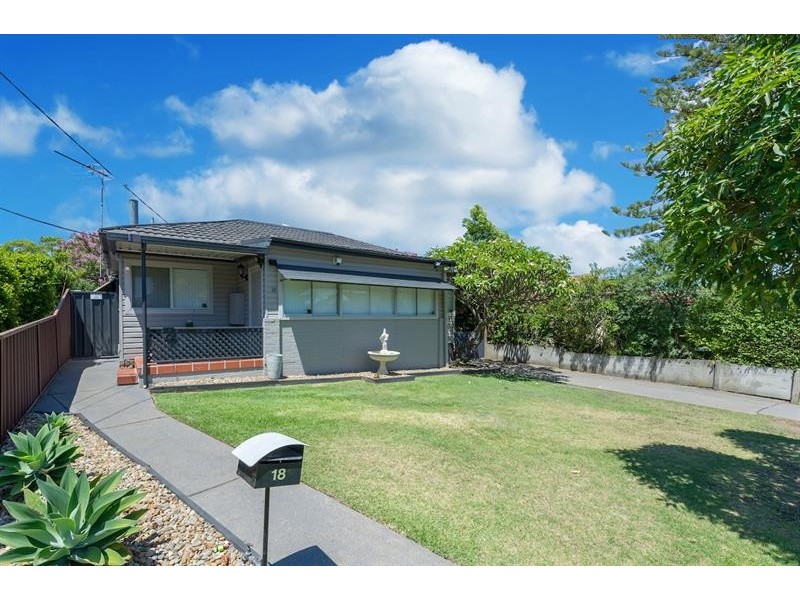 18 Alexander Street, Smithfield NSW 2164