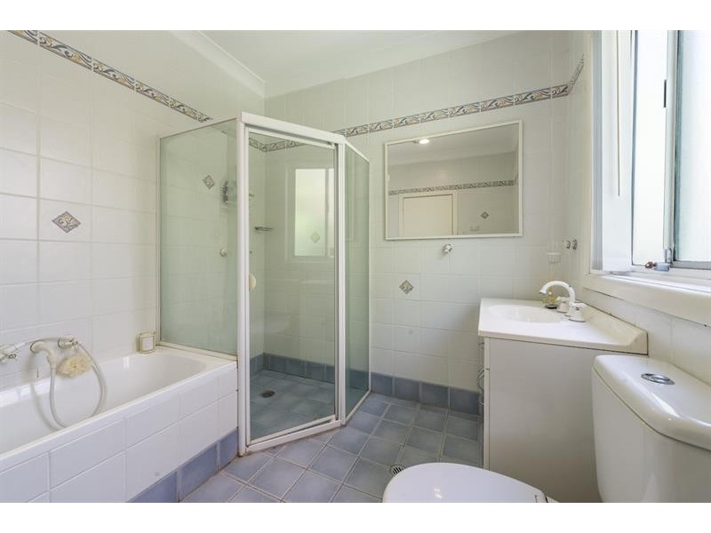 18 Alexander Street, Smithfield NSW 2164