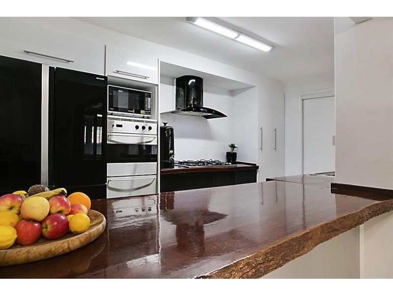 4 Prairie Glen, Claremont Meadows NSW 2747