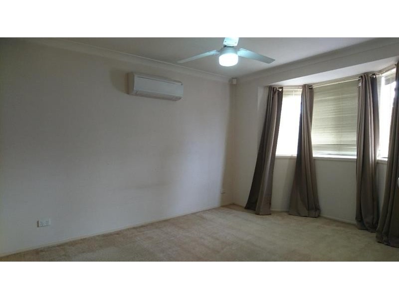 3/2 Robert  St, Penrith NSW 2750