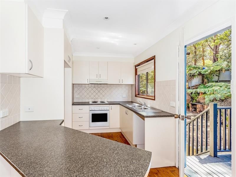 60 Hospital Rd, Bulli NSW 2516