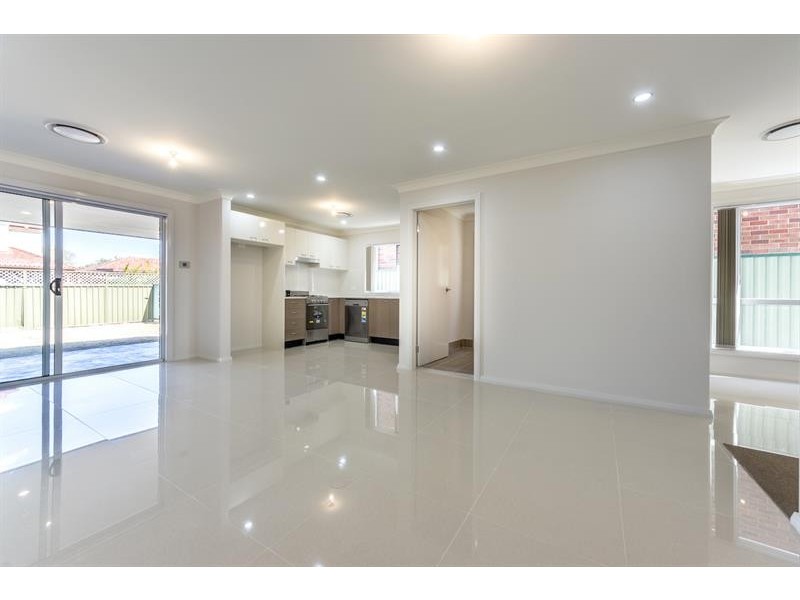 41 Malabar St, Fairfield NSW 2165