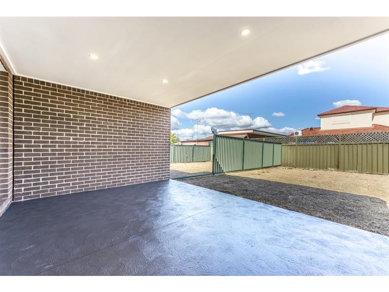 41 Malabar St, Fairfield NSW 2165